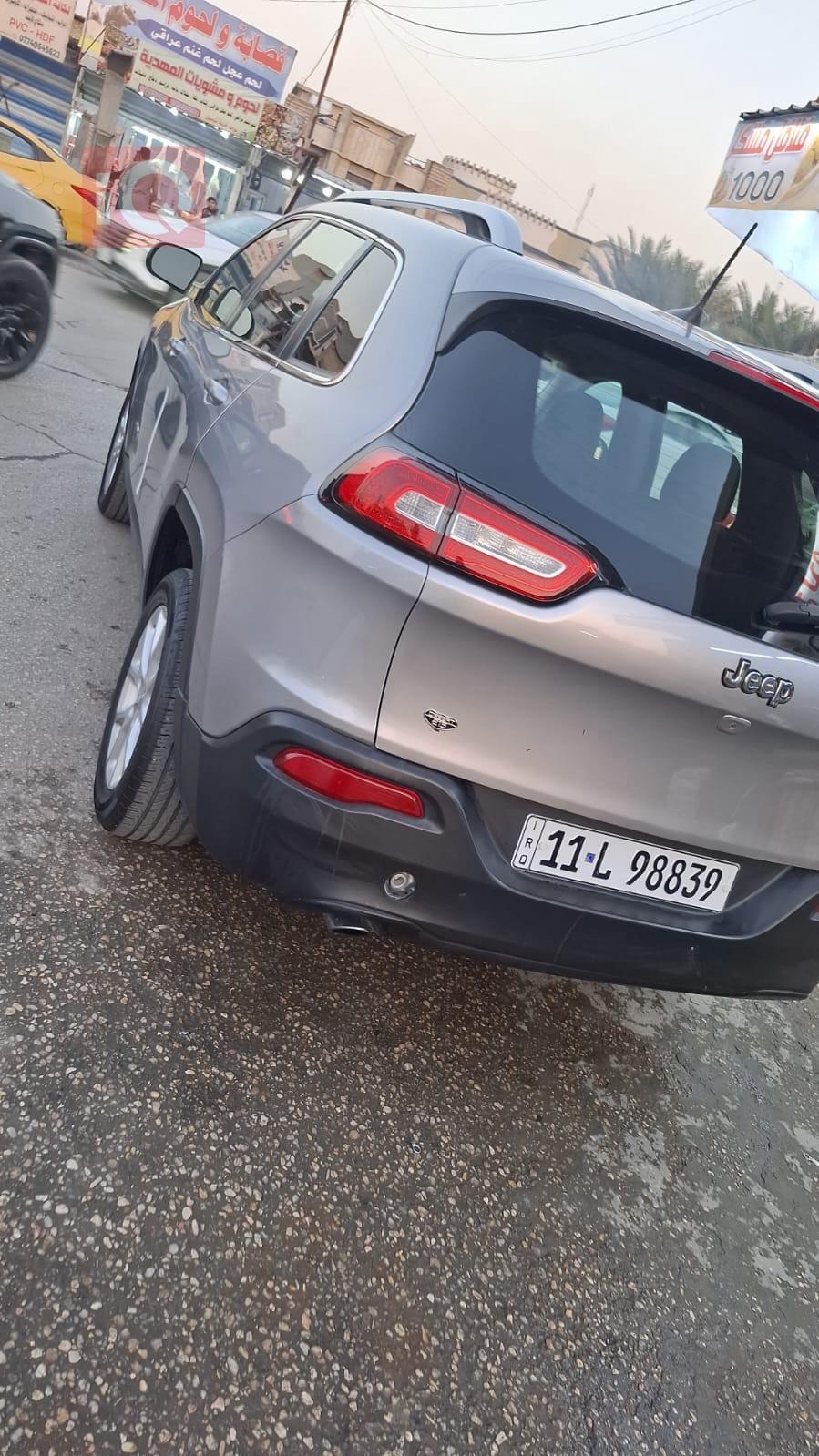 Jeep Cherokee